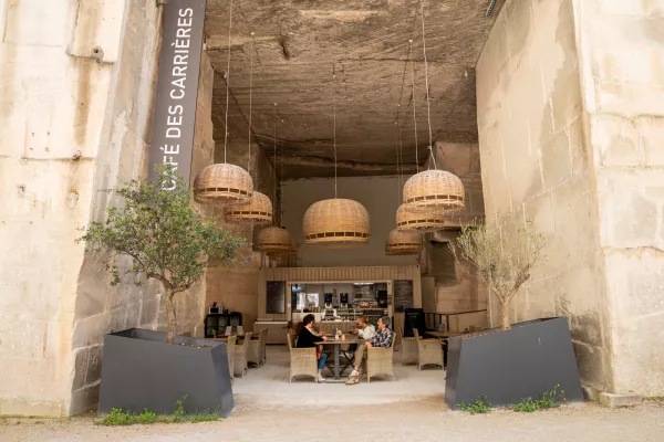 Vue extérieure café des carrières