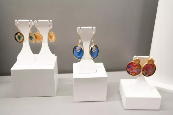 boucles d'oreilles dérivées kahlo
